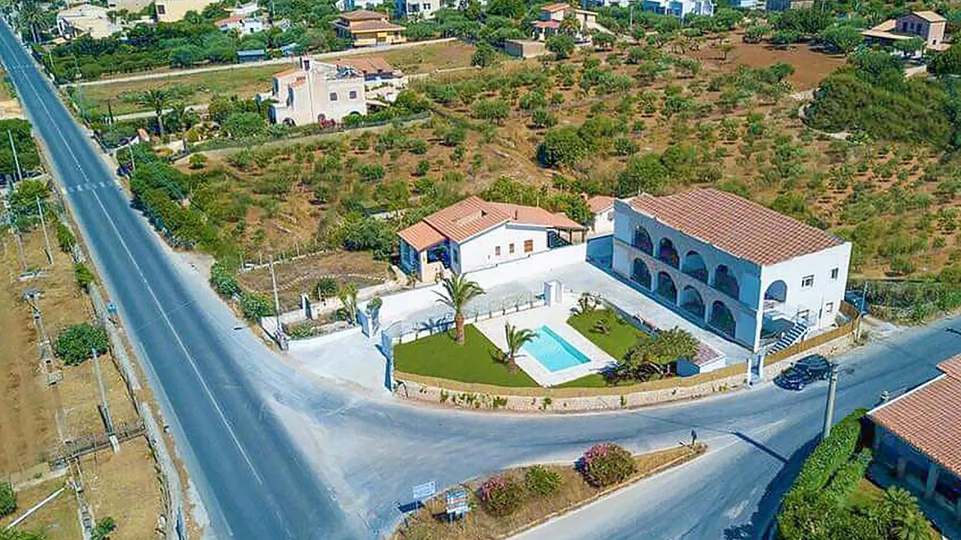 8 Bedroom Gorgeous Home In Cava Daliga Cava d'Aliga Holiday home
