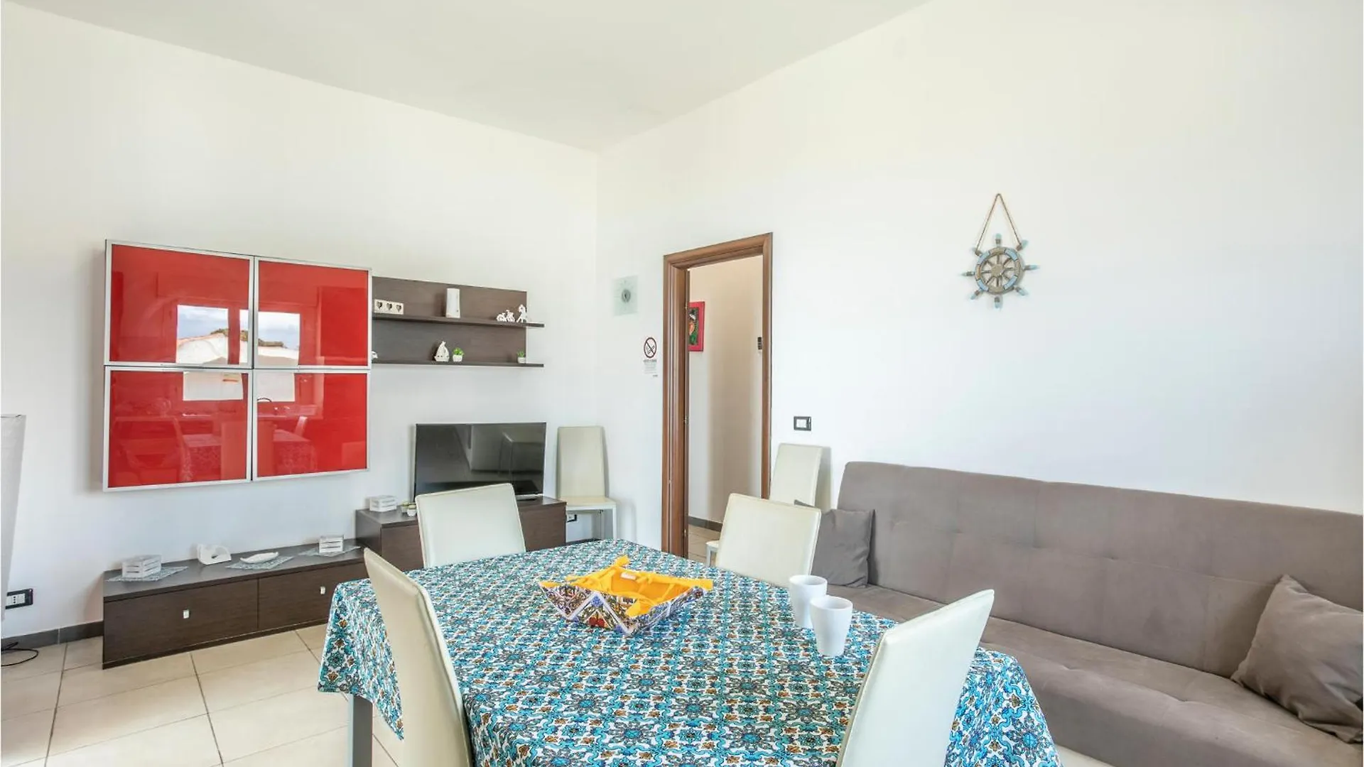8 Bedroom Gorgeous Home In Cava Daliga Cava d'Aliga Holiday home